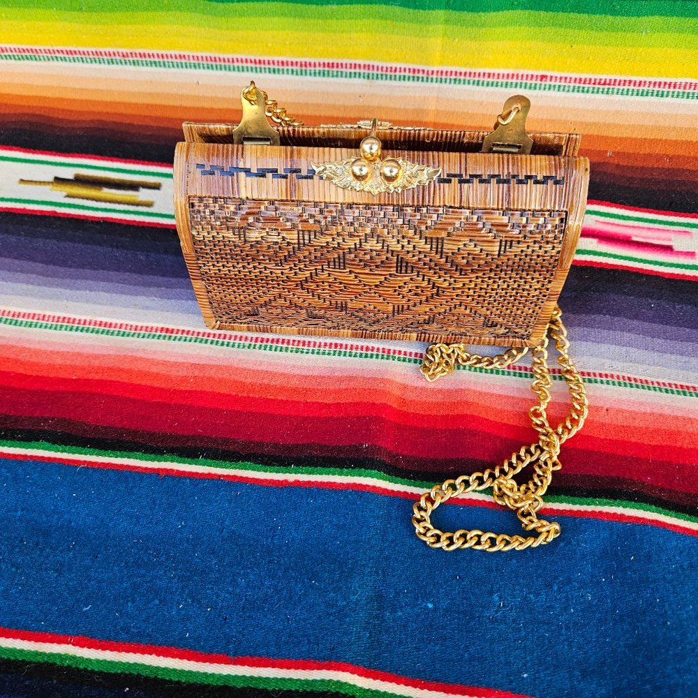 Wicker woven grass bag from Thailand